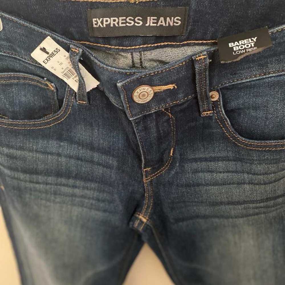 Jean - Picture 3 of 3